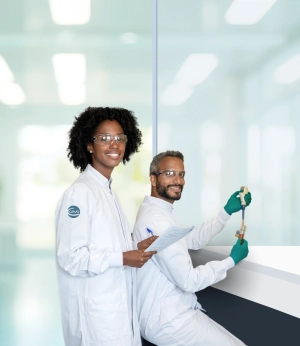 Ceva scientists preparing for experiments